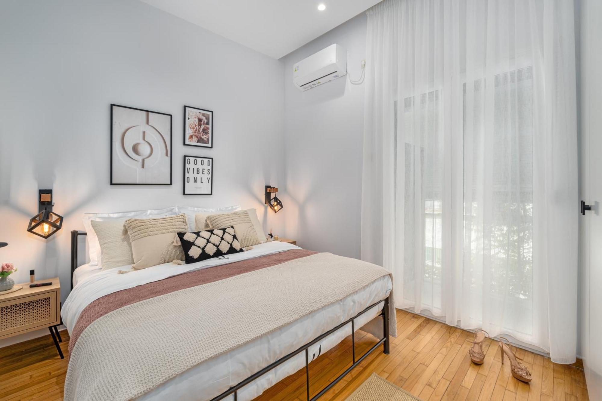 Unique Koukaki Three Bedroom Suite Athens Exterior photo